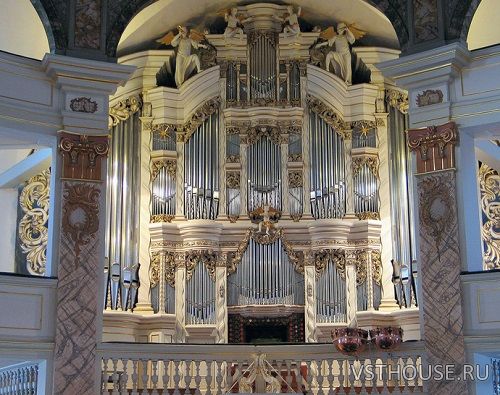 OrganArt Media - 1730 Tobias-Heinrich-Gottfried-Trost Organ (HAUPTWERK